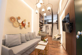 Luxe Loft Near Seaside